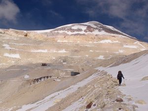 Volcán Aucanquilcha - Wikiexplora