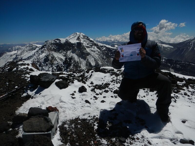 Archivo:Cumbre Nevado De Piuquenes.jpg