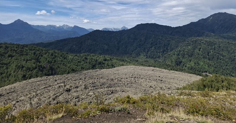 Archivo:Acarreo Volcan Mirador Carran.jpg