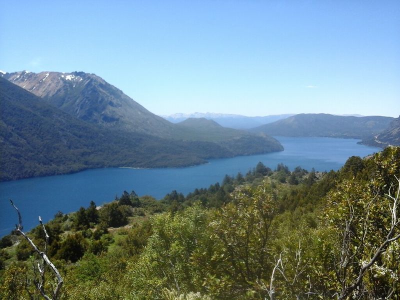 Archivo:Lago Gutierrez.jpg