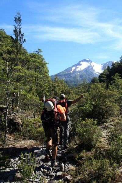 Archivo:Volcan calbuco (2).jpg